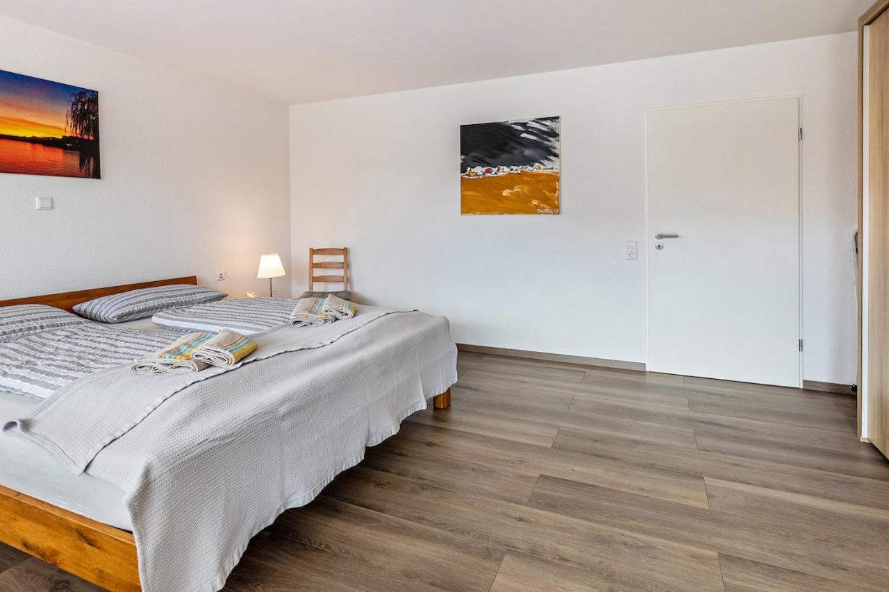 Ferienwohnung Am Alten Brunnen غايِنهوفِن المظهر الخارجي الصورة